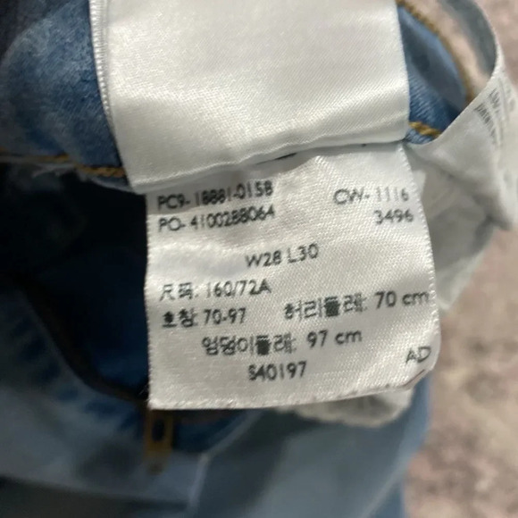 Levi’s Women’s Light Wash 711 Skinny Denim Jeans Sz 28 - Picture 5 of 6